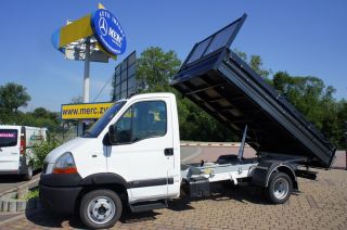Renault Mascott